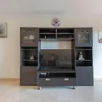 Beautiful Just 5 Minutes From The * Μαρμπέλλα
