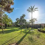 Διαμέρισμα Beautiful Just 5 Minutes From The *