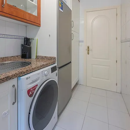 Beautiful Just 5 Minutes From The Apartament *