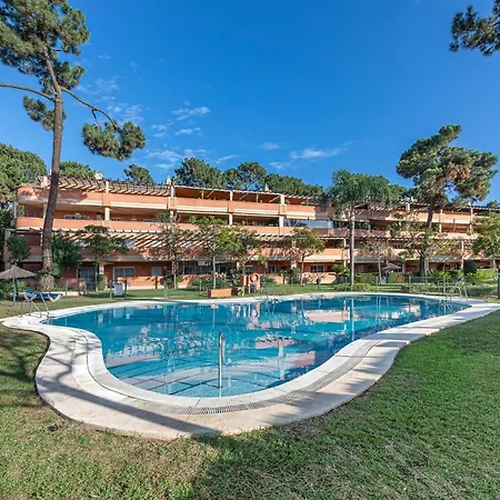 Beautiful Just 5 Minutes From The * Marbella
