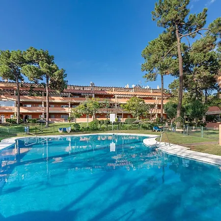 Beautiful Just 5 Minutes From The * Marbella